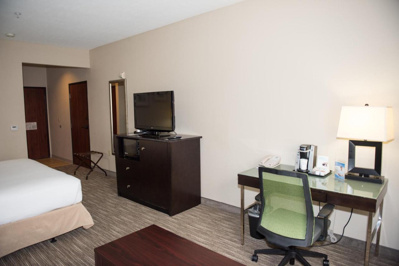 Holiday Inn Express Houston North-1960 Champions Area Εξωτερικό φωτογραφία