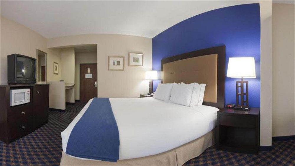 Holiday Inn Express Houston North-1960 Champions Area Εξωτερικό φωτογραφία